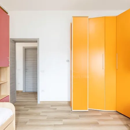 Lägenhet Domo House